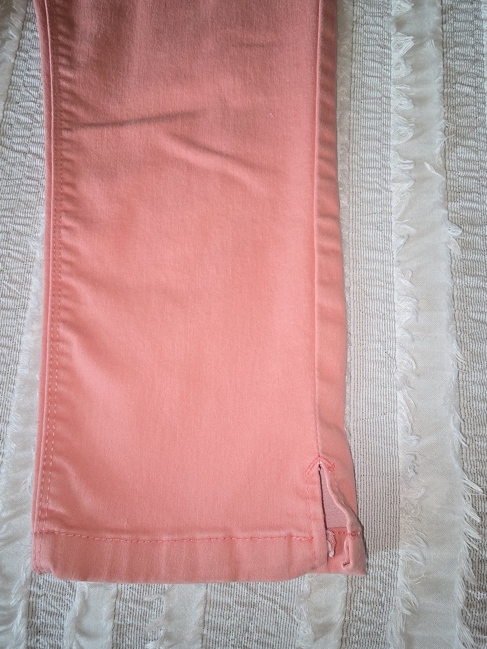Women’s Salmon High-Rise Straight Capris - Picture 7 of 8